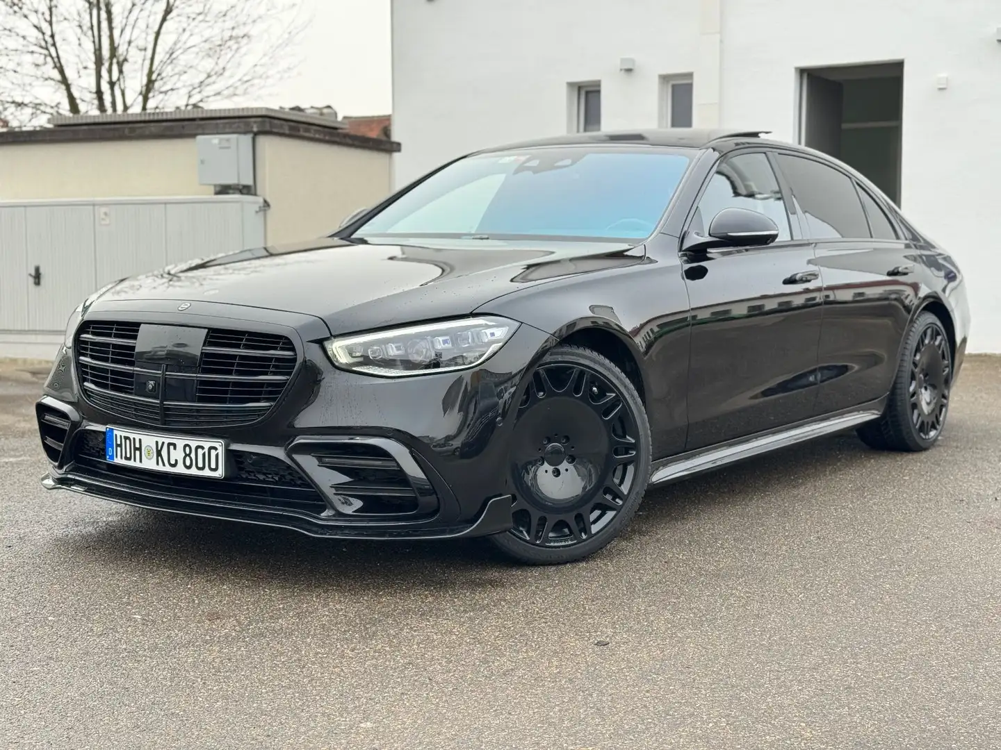Mercedes-Benz S 580 e 4Matic Lang*BRABUS*Chauffeur*MB100*AMG* Schwarz - 1
