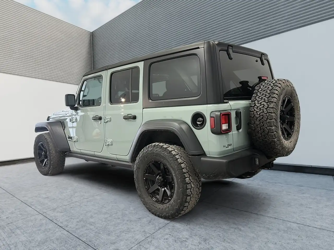 Jeep Wrangler photo Jeep Wrangler