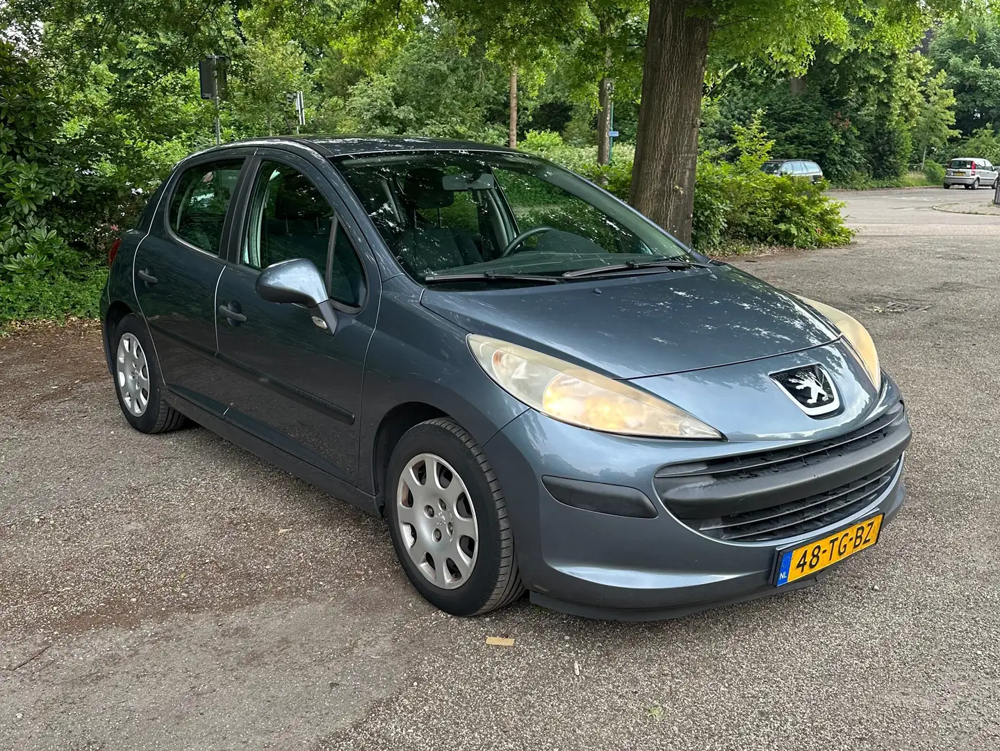 Peugeot 207 207 1.4-16V XR + airco Gris - 1