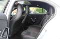 Mercedes-Benz A 200 A200 AMG-LINE+PANORAMA+AMBIENTE+KAMERA+TOTWINKEL Zilver - thumbnail 16