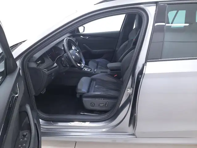 Skoda Octavia view 10