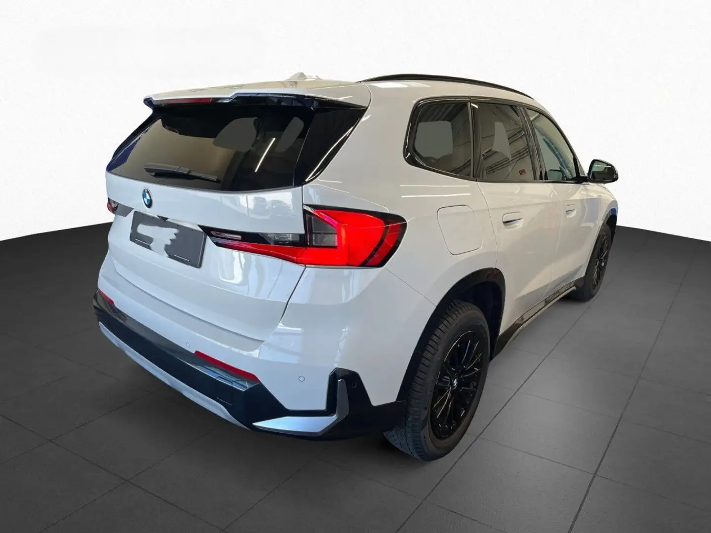 BMW X1 sDrive 18d 150ch DKG7 xLine Blanc - 2