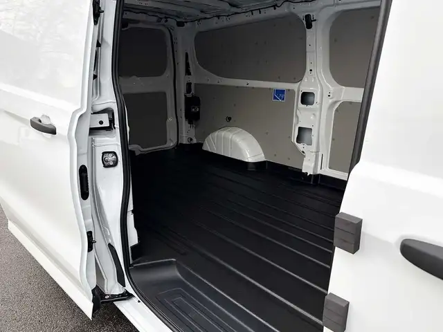 Ford Transit Custom view 5