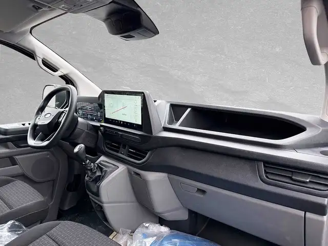 Ford Transit Custom view 4