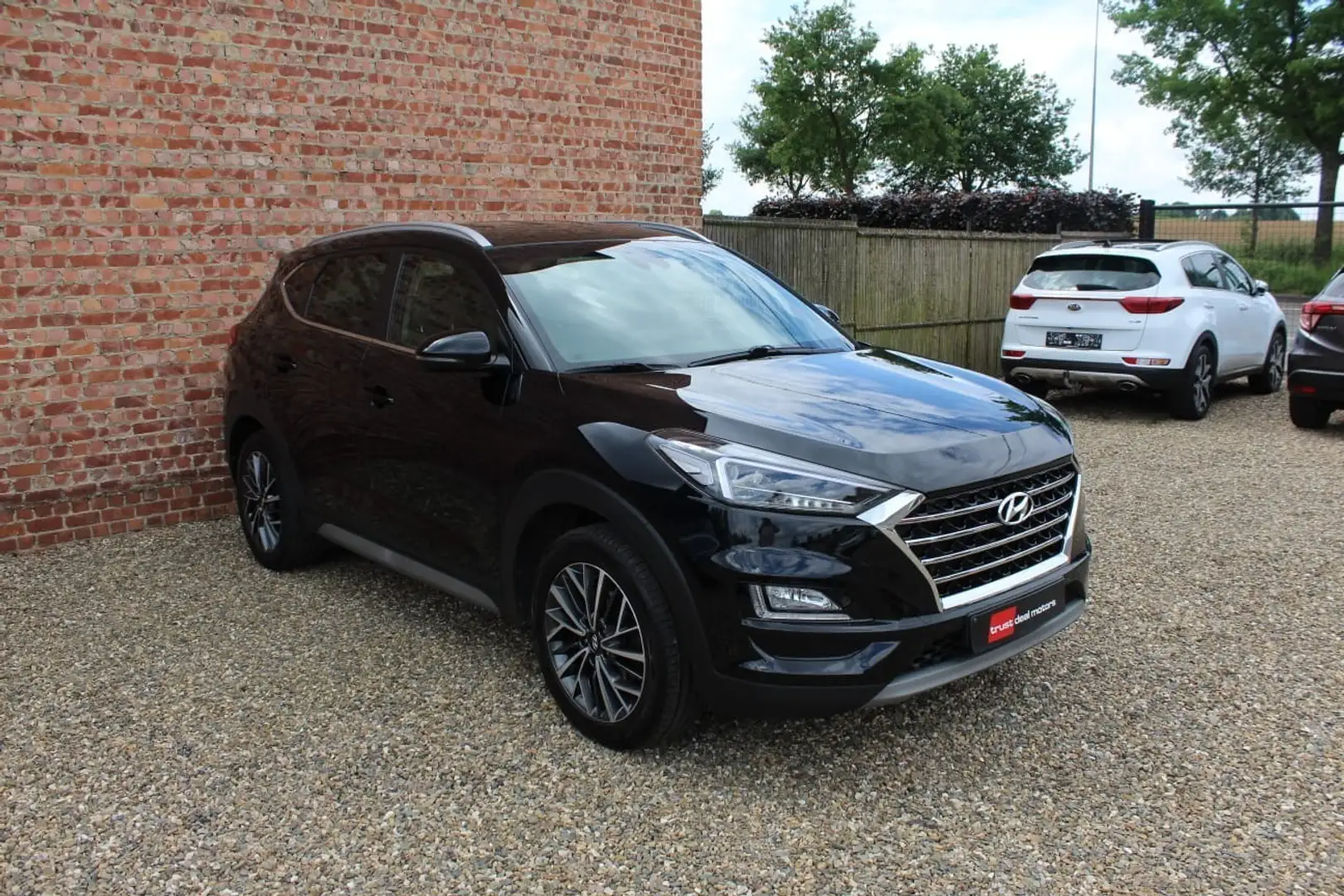Hyundai TUCSON 1.6 CRDi Shine DCT * Garantie * Zwart - 2