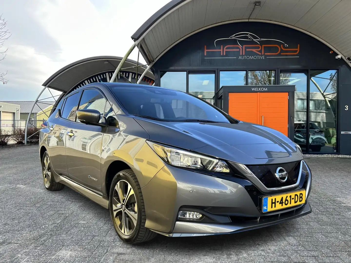 Nissan Leaf 3.Zero Limited Edition 62 kWh 93% SOH Bose Leer NL Grijs - 1