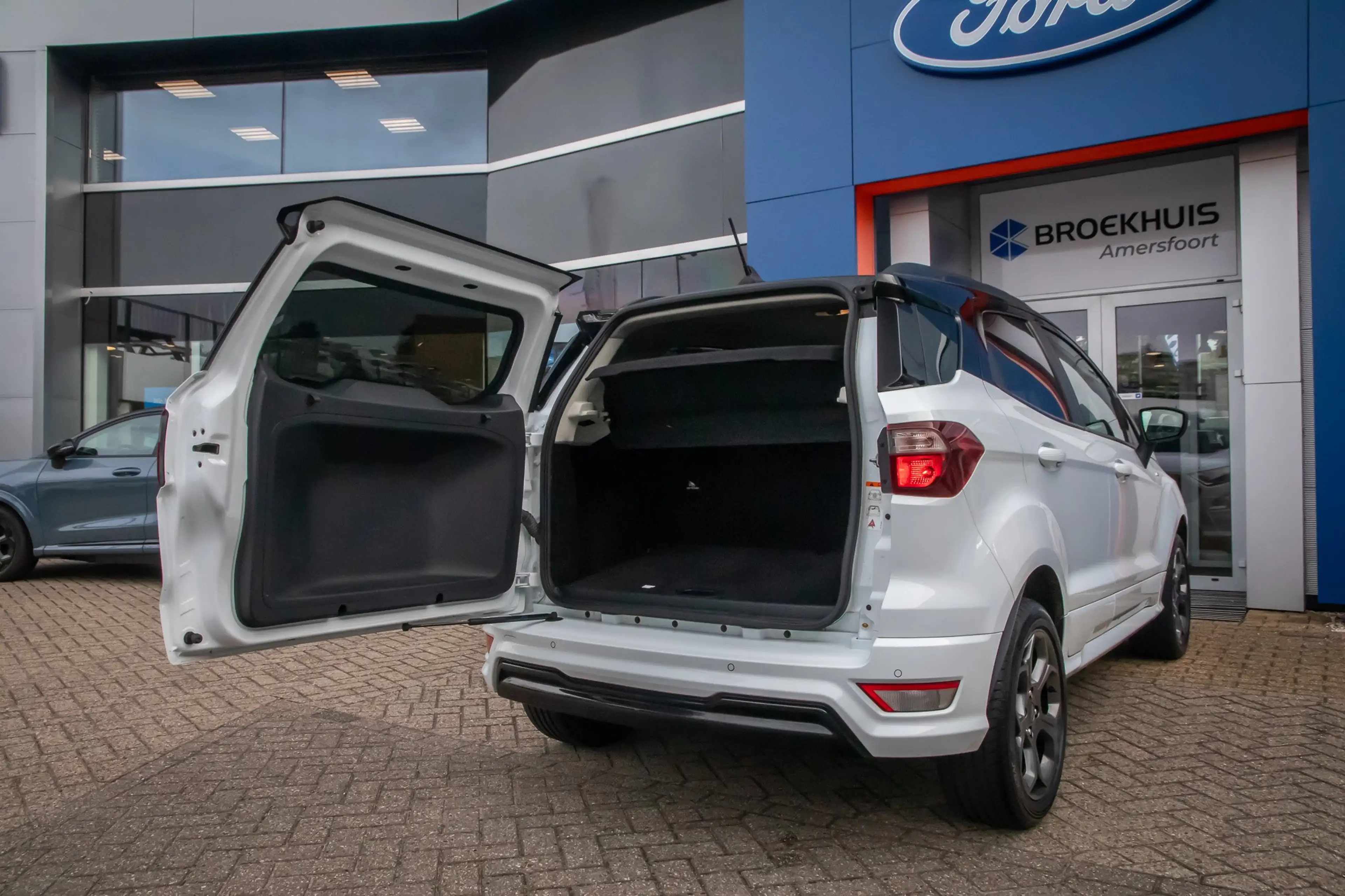 Ford EcoSport 1.0 EcoBoost ST-Line Black | Cruise Control | Airc — photo 18