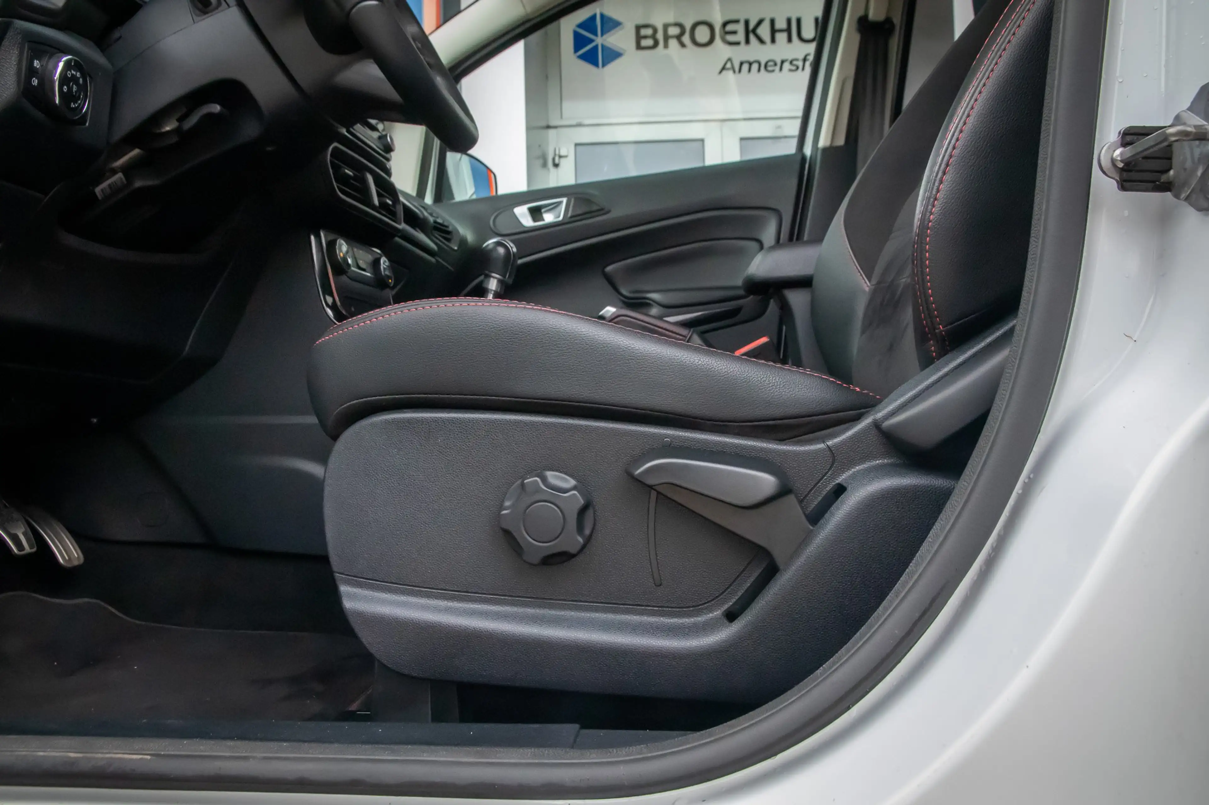 Ford EcoSport 1.0 EcoBoost ST-Line Black | Cruise Control | Airc — photo 13