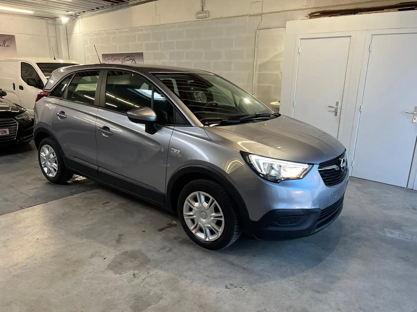 Opel Crossland X 1.2i Edition (EU6.2) Gris - 2