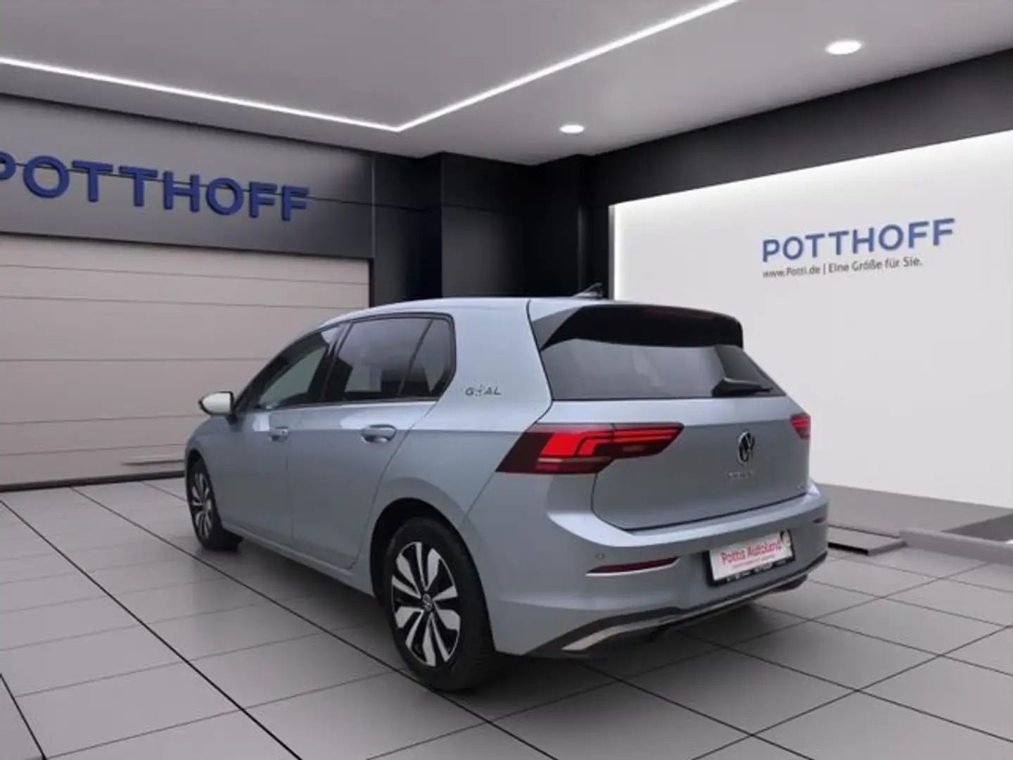 Volkswagen Golf 1.5 eTSI DSG GOAL NAVI KAMERA LED SITZHZG Silber - 2