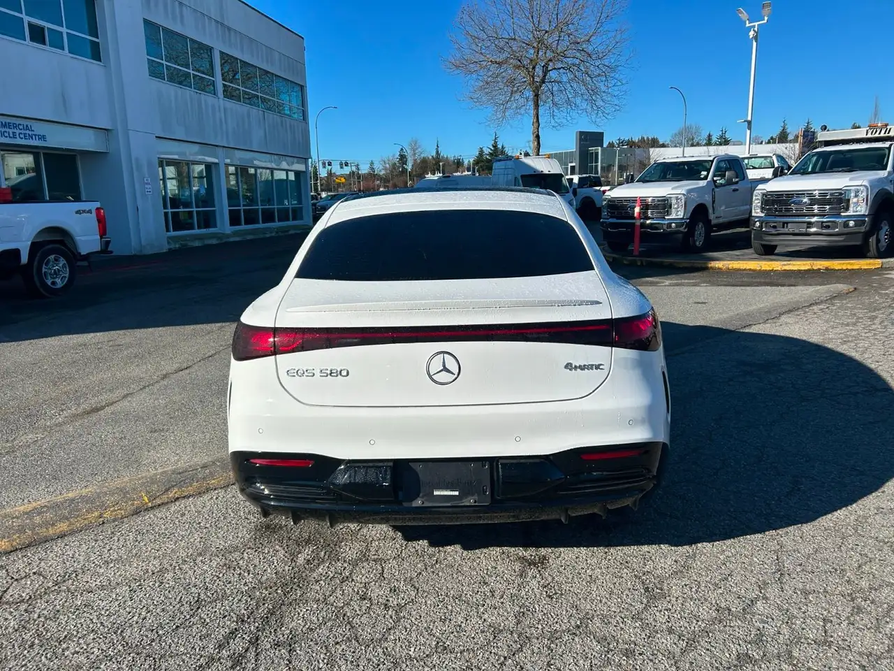Mercedes-Benz EQS снимка Mercedes-Benz EQS