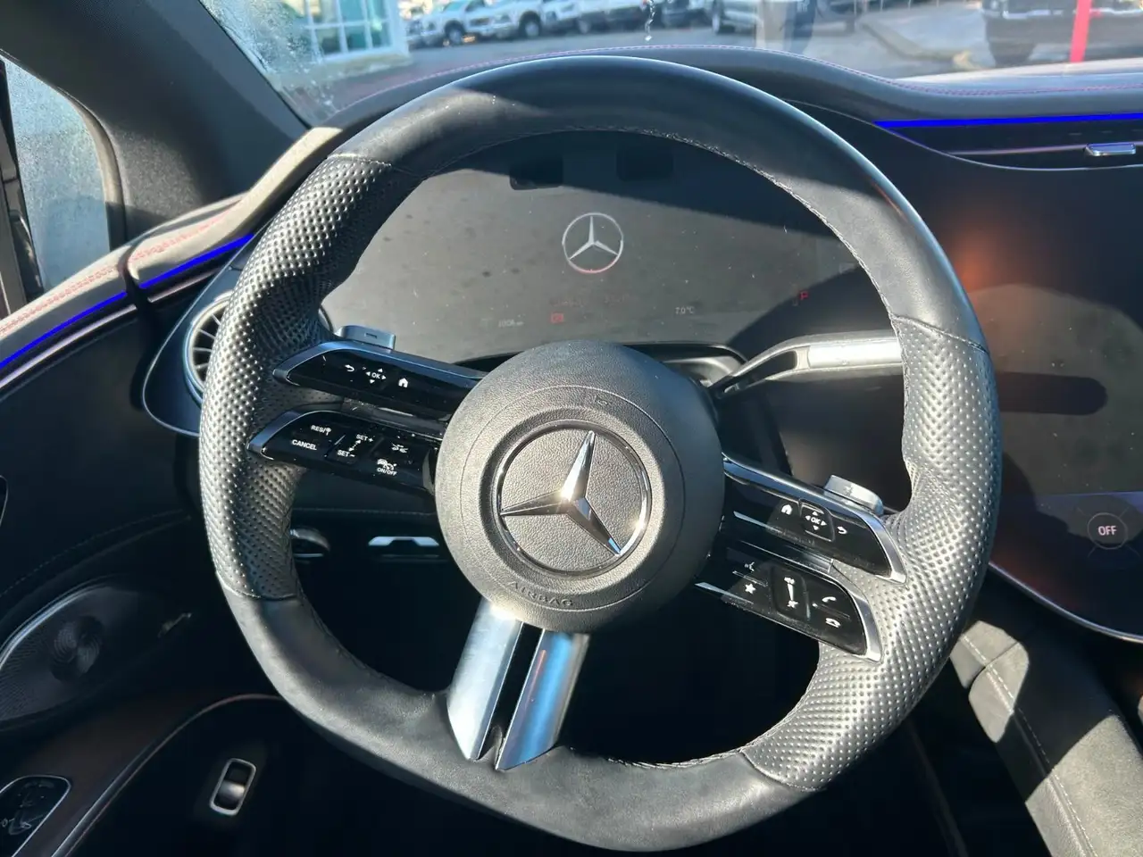 Mercedes-Benz EQS снимка Mercedes-Benz EQS