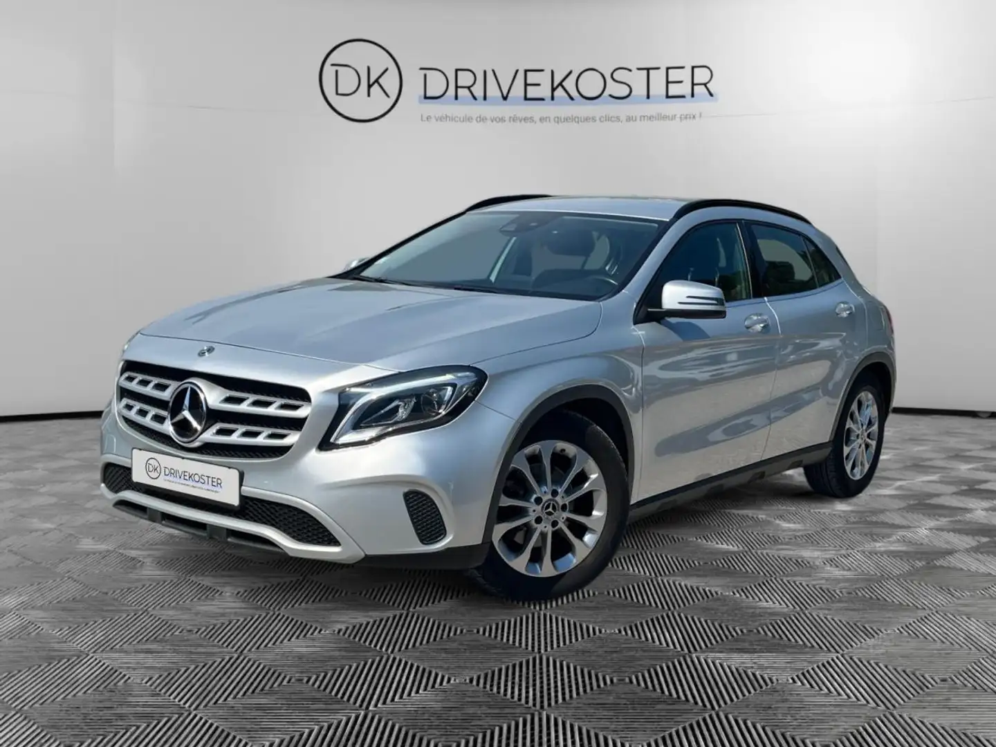 Mercedes-Benz GLA 200 GLA 200 d - BV 7G-DCT - Business Edition Grau - 1