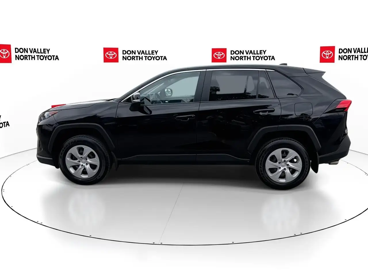 Toyota RAV 4 photo Toyota RAV 4