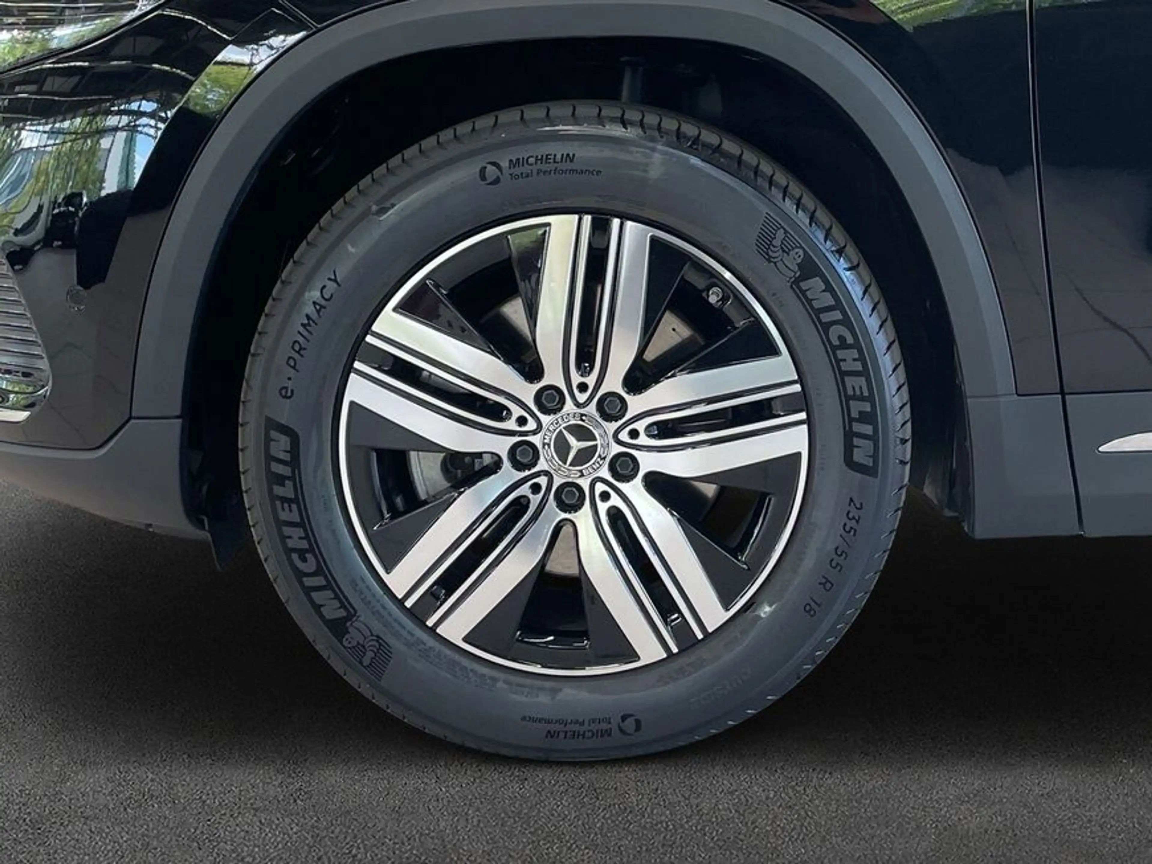 Mercedes-Benz EQA 250 EQA — photo 8
