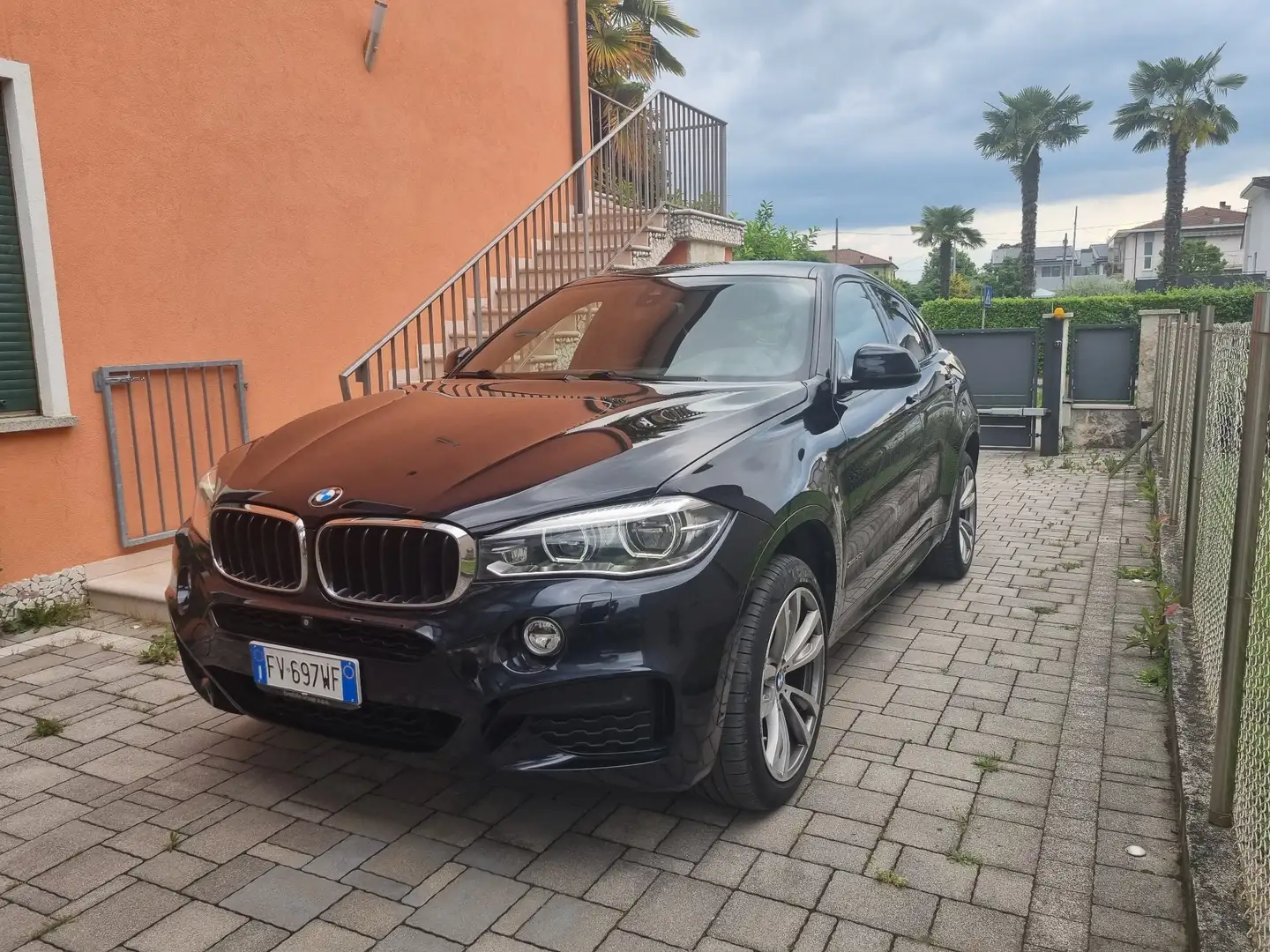 BMW X6 xdrive30d Msport 258cv auto Niebieski - 1