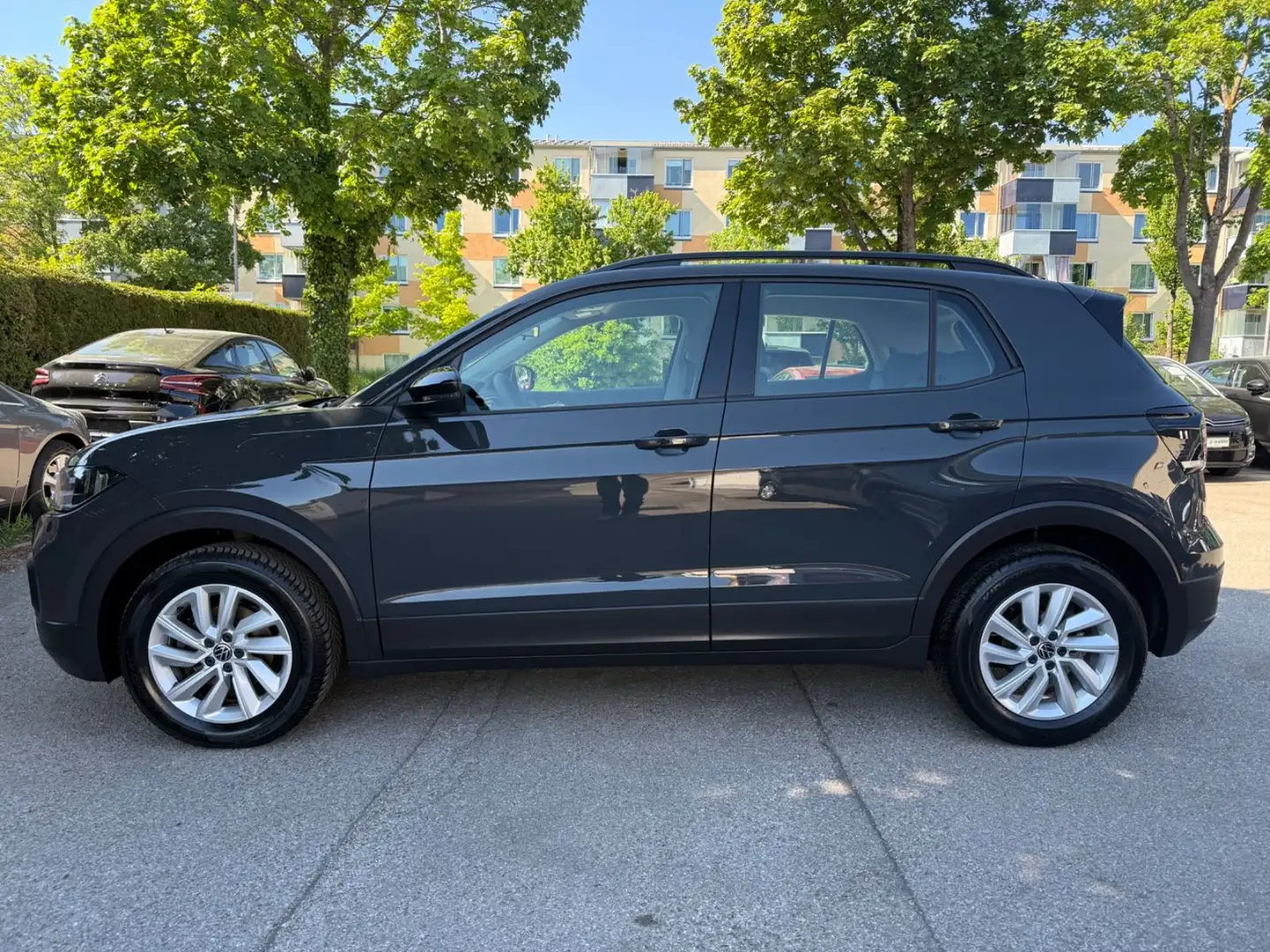 Volkswagen T-Cross Life 1.0 TSI AUT~PDC~DAB~Carpl~Spur Grau - 2