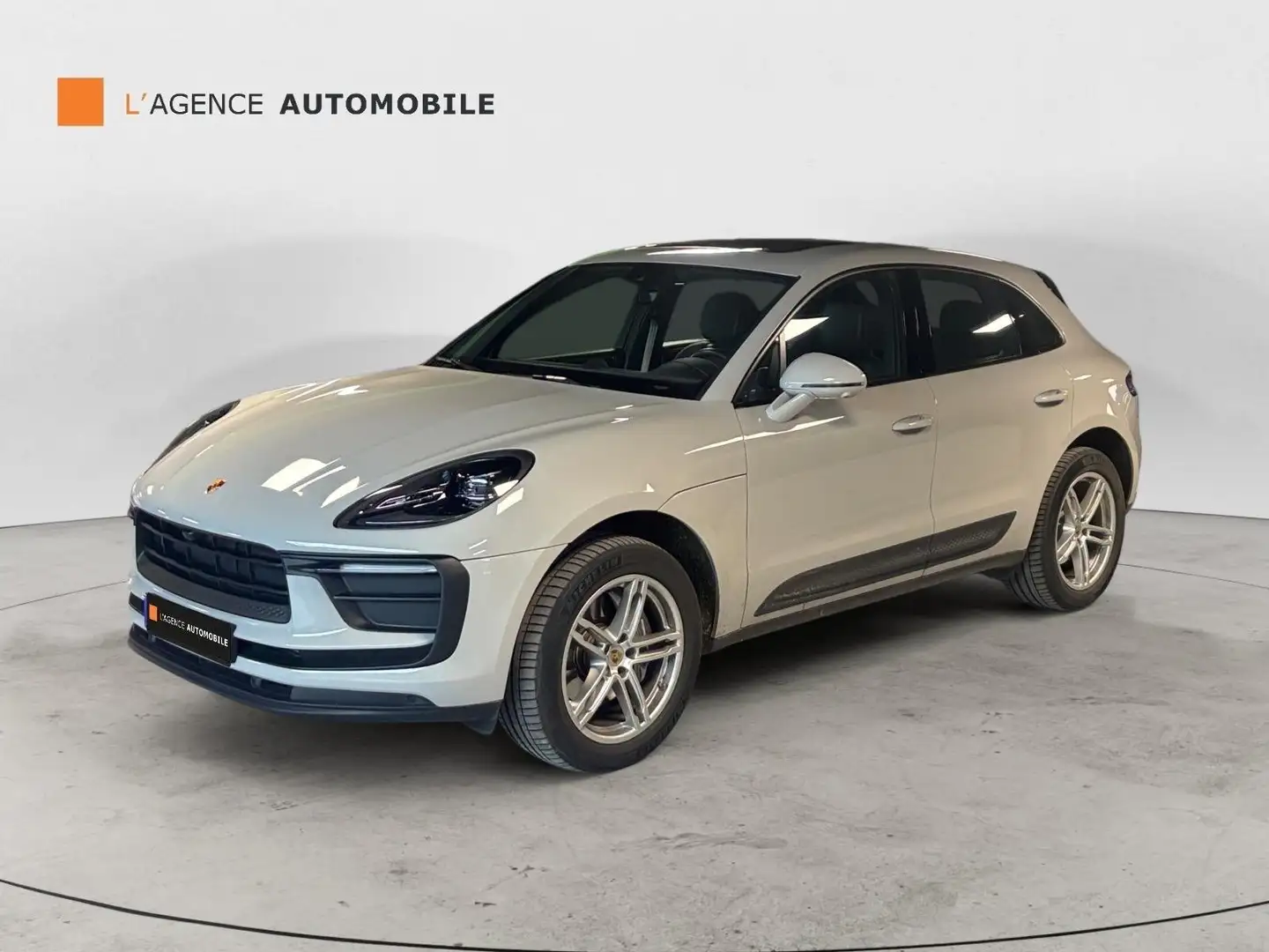Porsche Macan Garantie 12 mois - TVA DEDUCTIBLE - 2.0 Turbo PDK Beige - 2