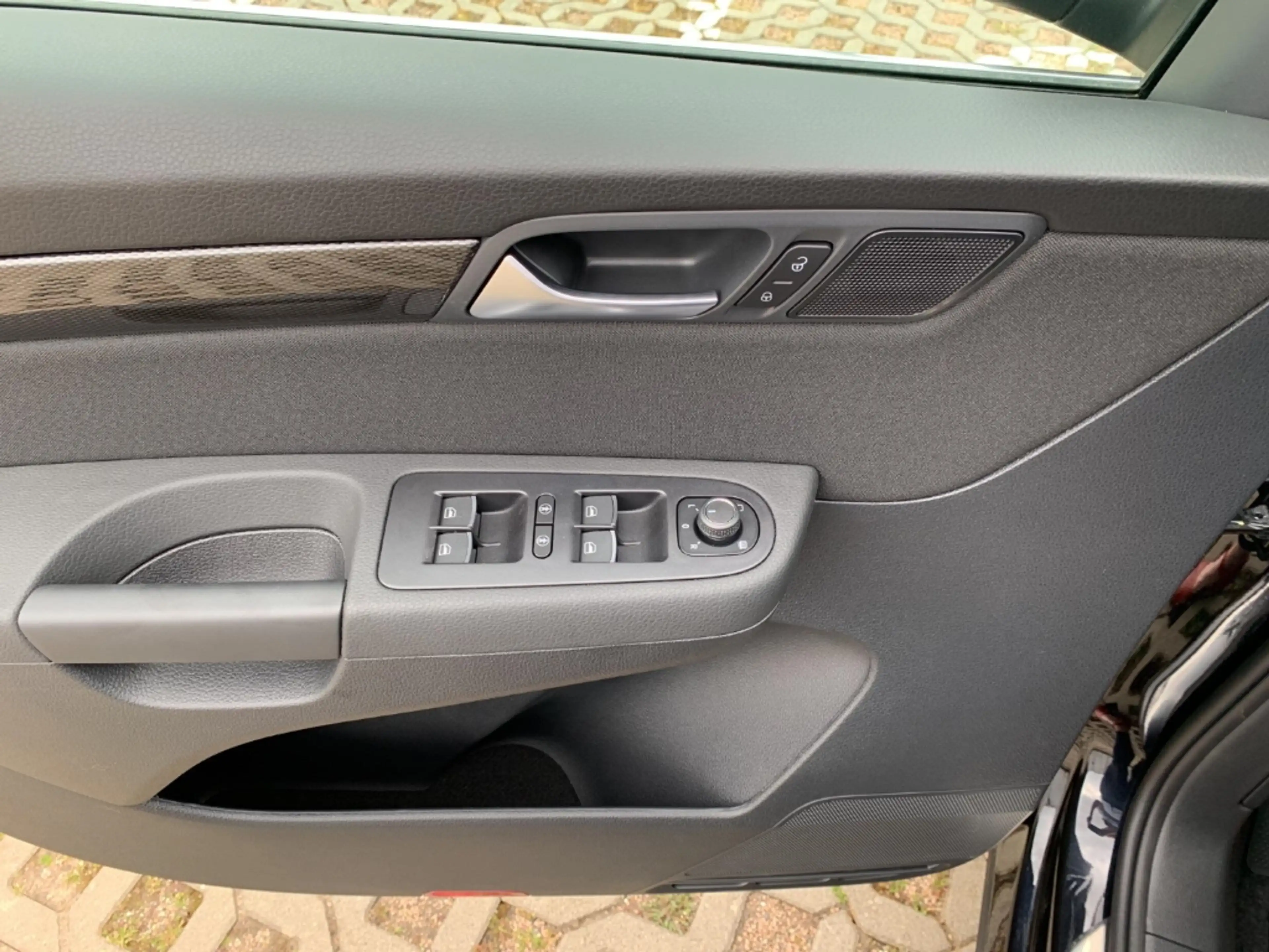 SEAT Alhambra 1.4 TSI DSG XCELLENCE PANO+KAMERA+NAVI — photo 12