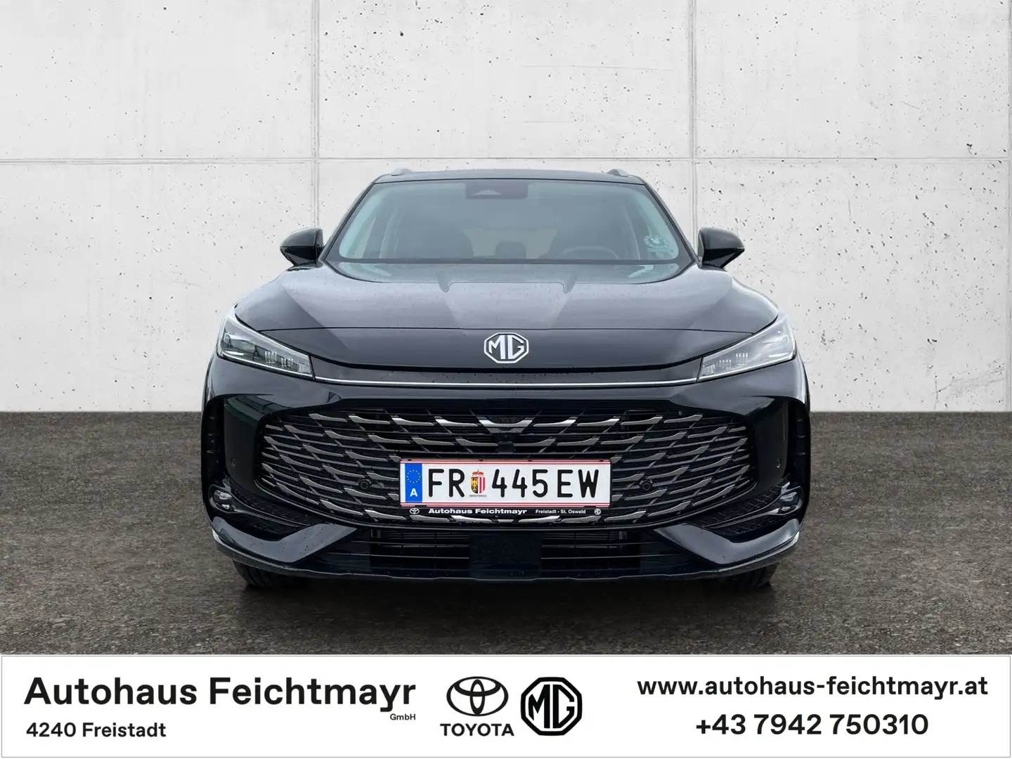 MG HS Benzin Luxury 1,5 FWD 6-Gang Schalter 5t. Schwarz - 2