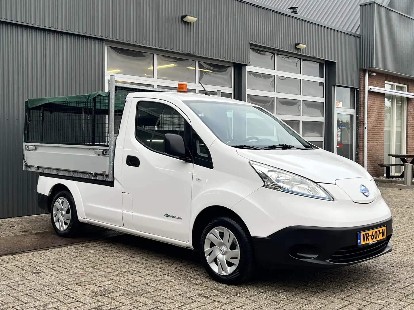 Nissan E-NV200 24kWh 100% electrische Pick-up Openlaadbak Airco C Weiß - 1