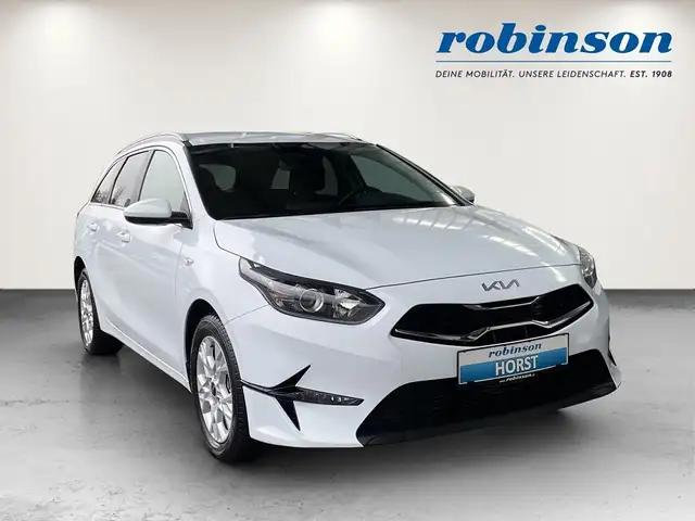 Kia Ceed SW / cee'd SW ceed SW 1,5 TGDI Silber 48V DCT