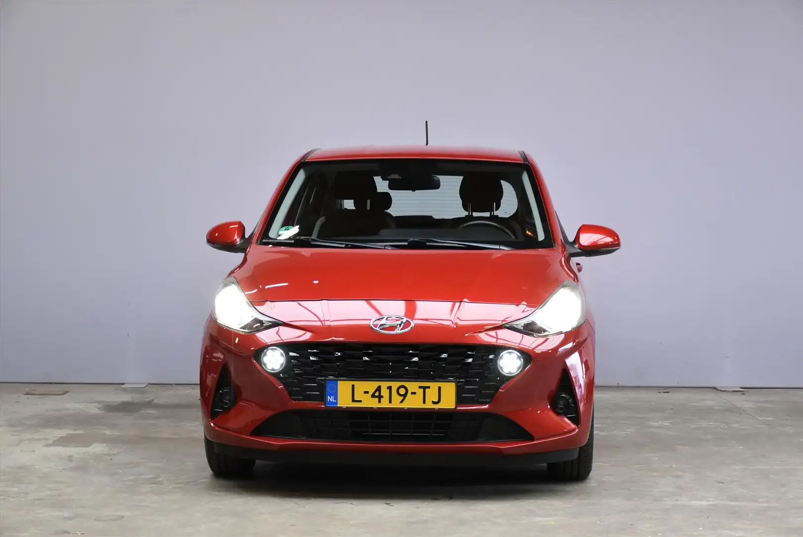 Hyundai i10 1.0i 67pk Comfort Smart Rouge - 2