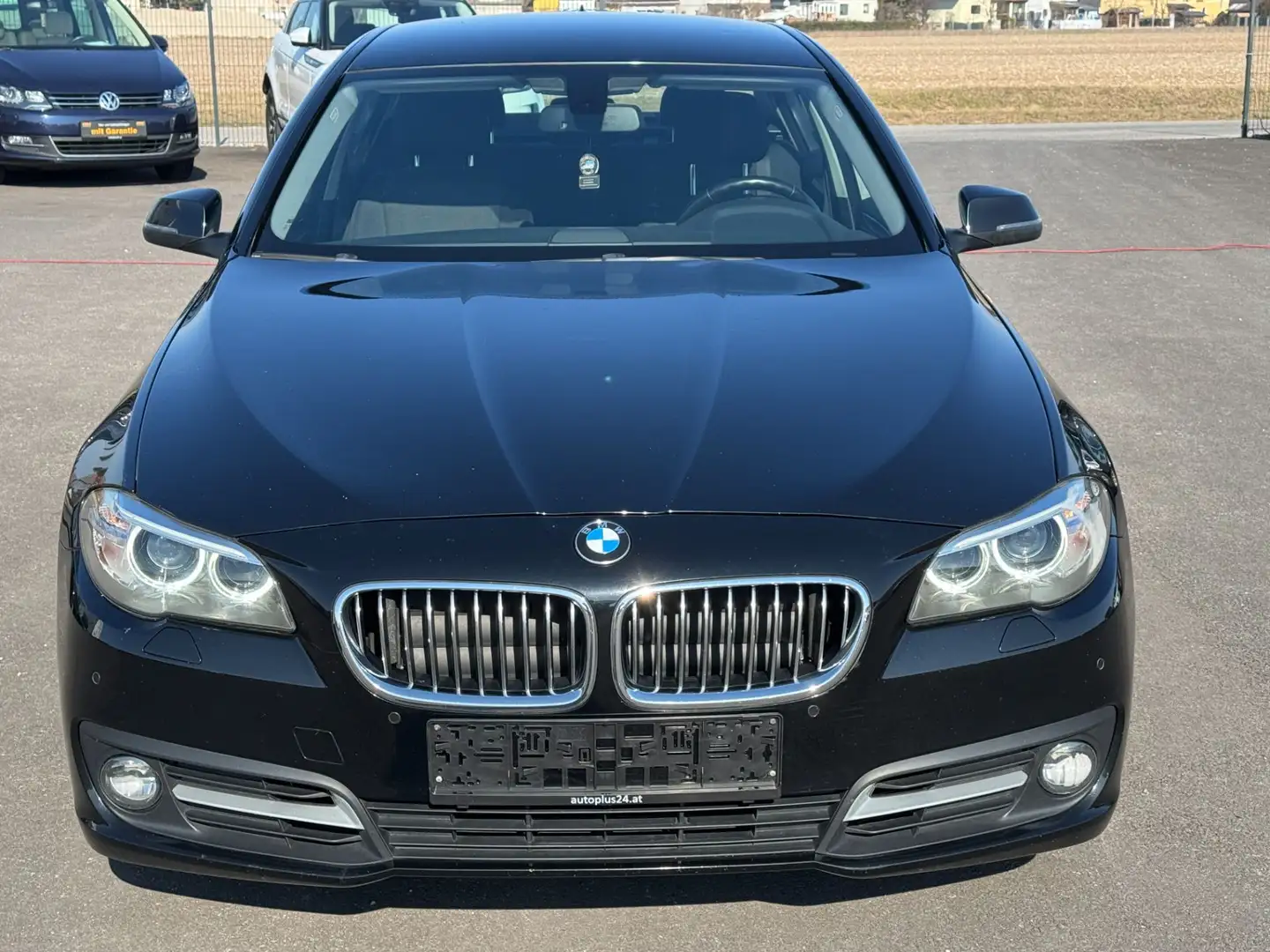 BMW 518 d PDF *ERSTBESITZ Černá - 2