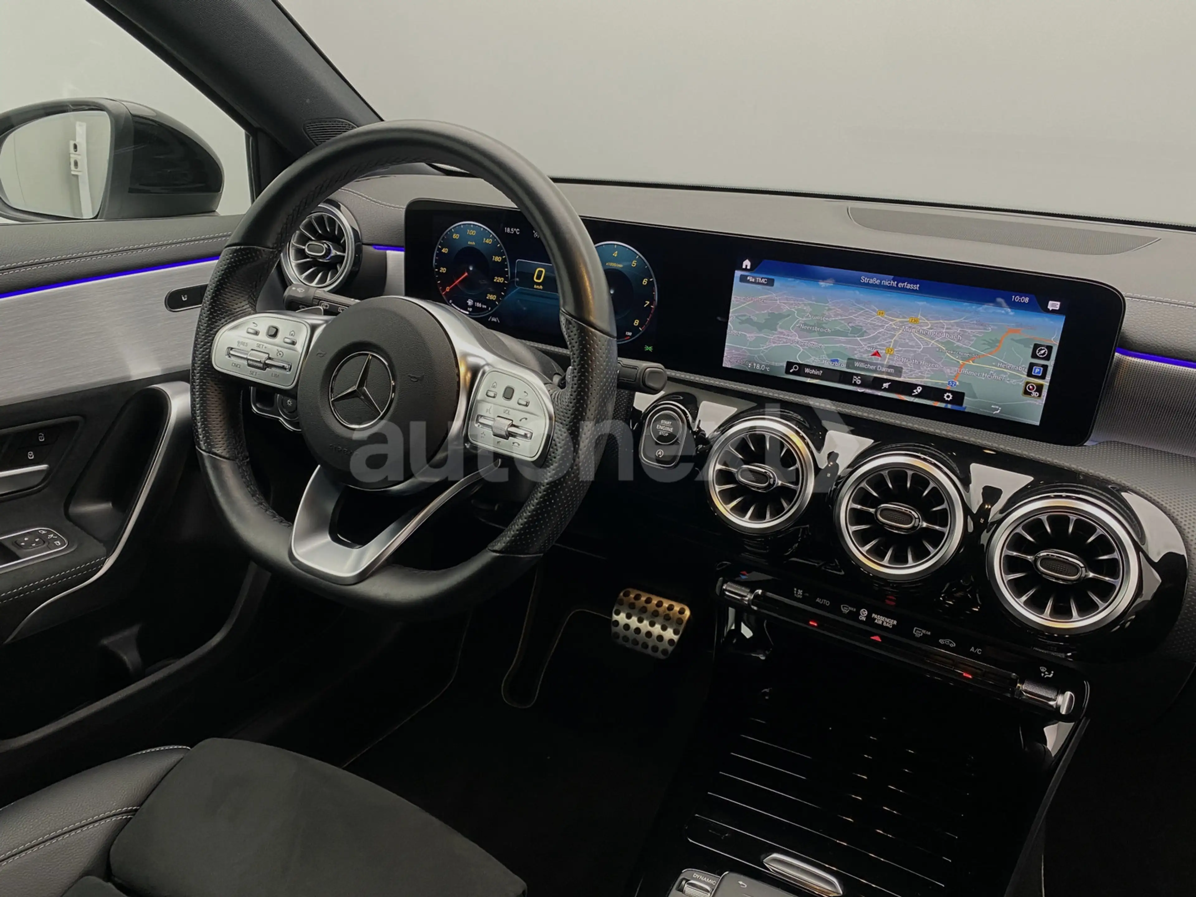 Mercedes-Benz A 250 *2x AMG Line+Night* Multibeam+Edition 2020 — photo 14