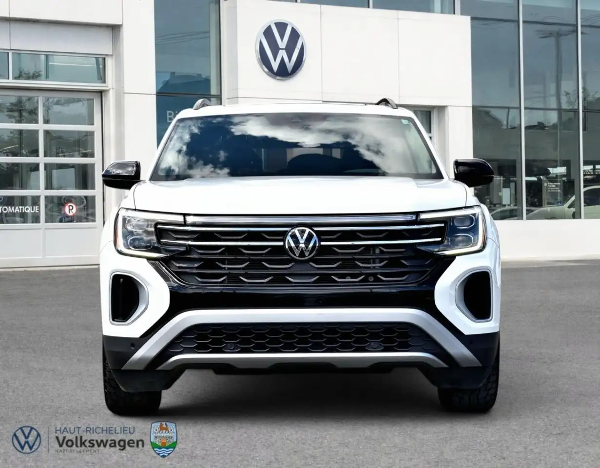 Volkswagen Atlas снимка Volkswagen Atlas