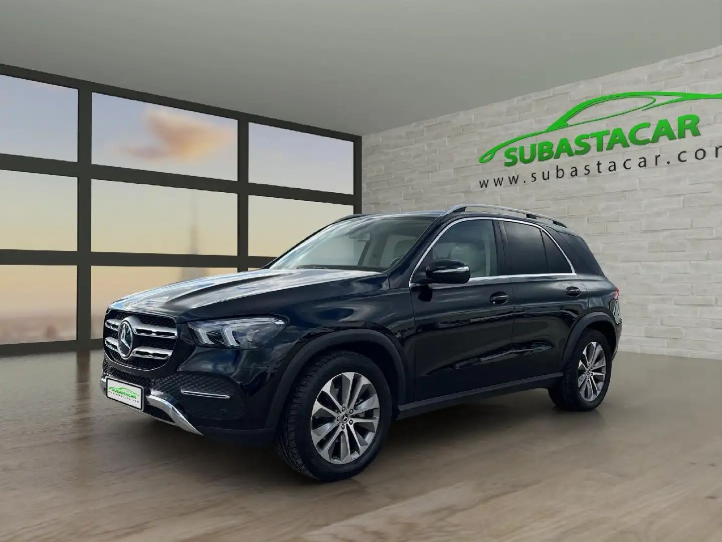 Mercedes-Benz GLE 300 300d 4Matic Aut. Black - 1