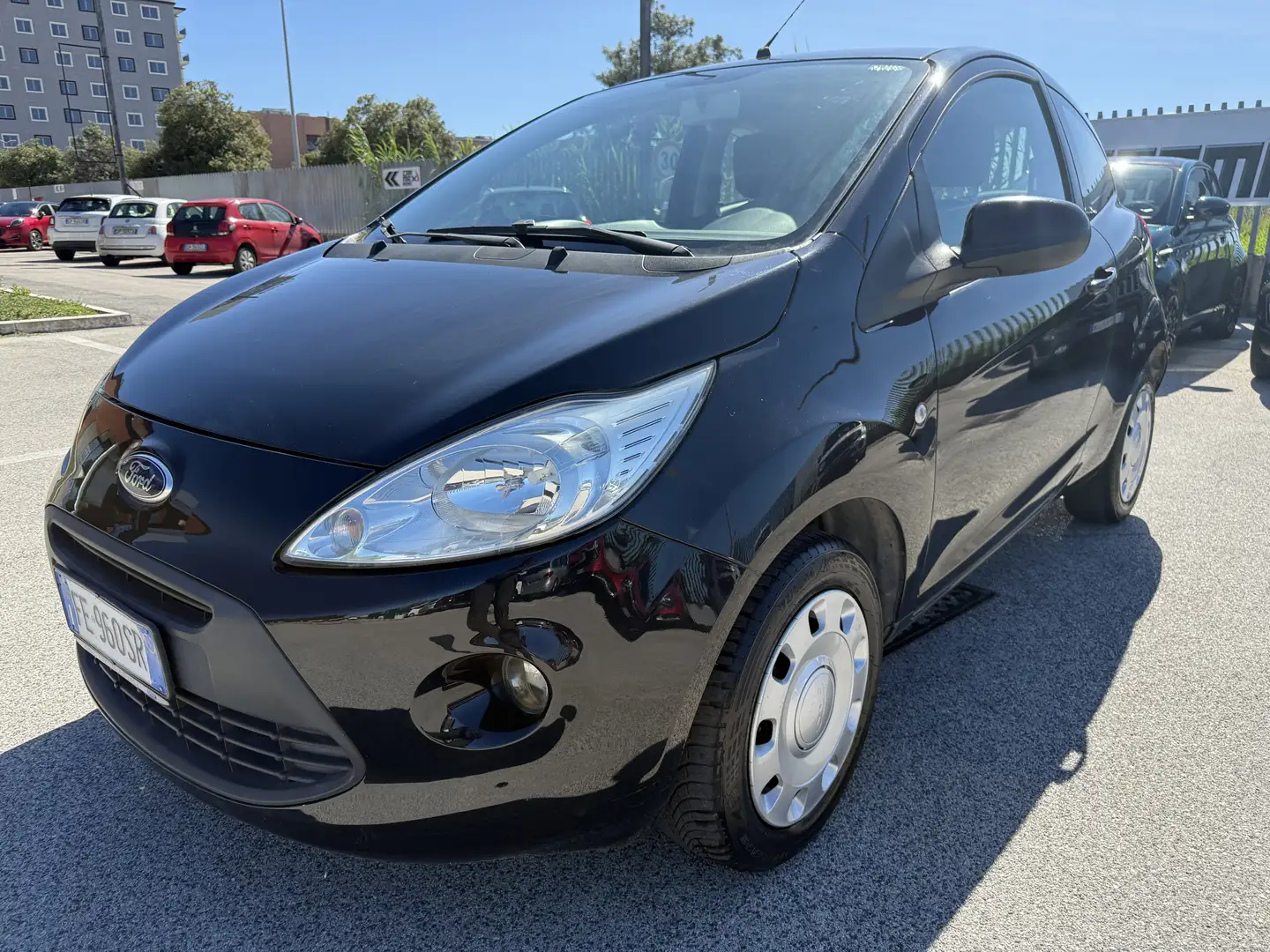 Ford Ka/Ka+ Ka 1.2 + 67cv Gpl Schwarz - 1