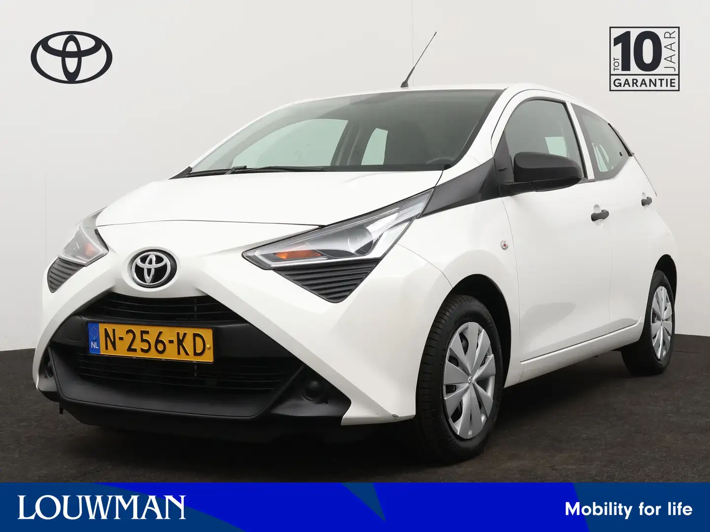 Toyota Aygo 5-deurs 1.0 VVT-i x-fun | Airco | Bluetooth | Wit - 1