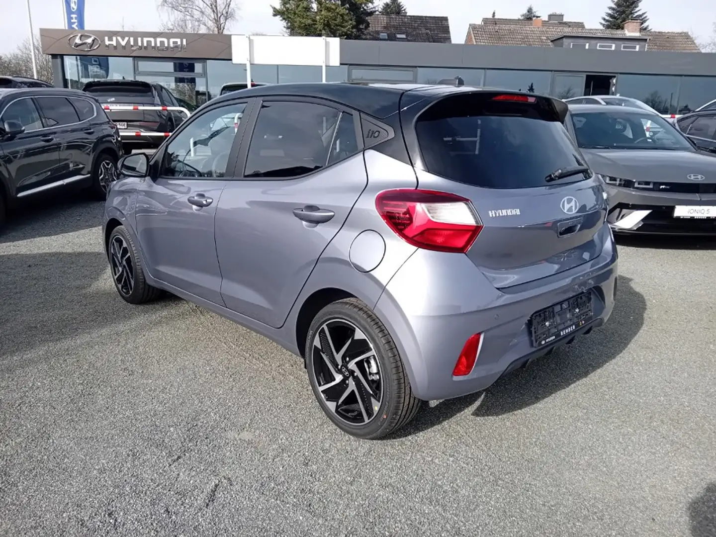 Hyundai i10 1.2 Prime, Dachlackierung Bleu - 2