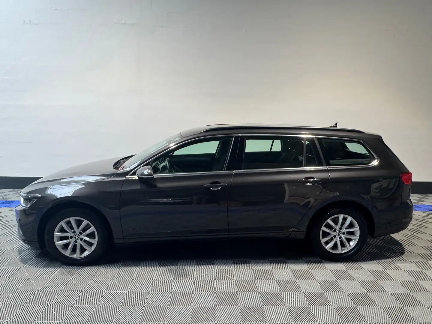 Volkswagen Passat Passat 2.0 TDi SCR Style Business DSG Gris - 2