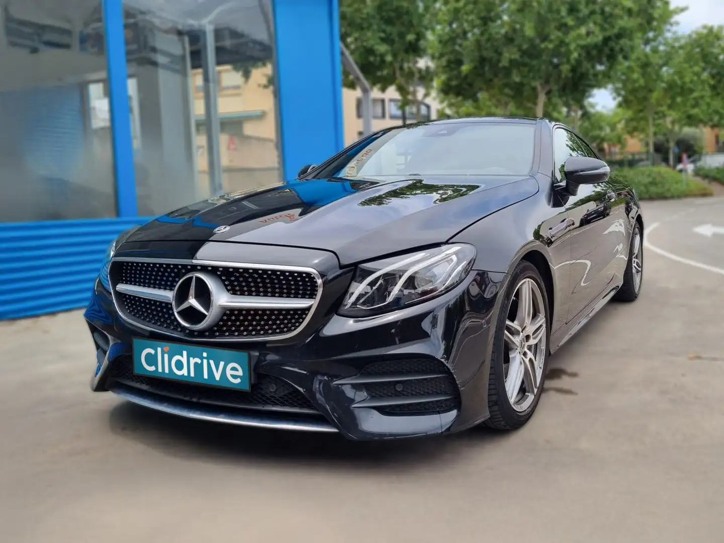 Mercedes-Benz E 200 Coupé Negro - 2