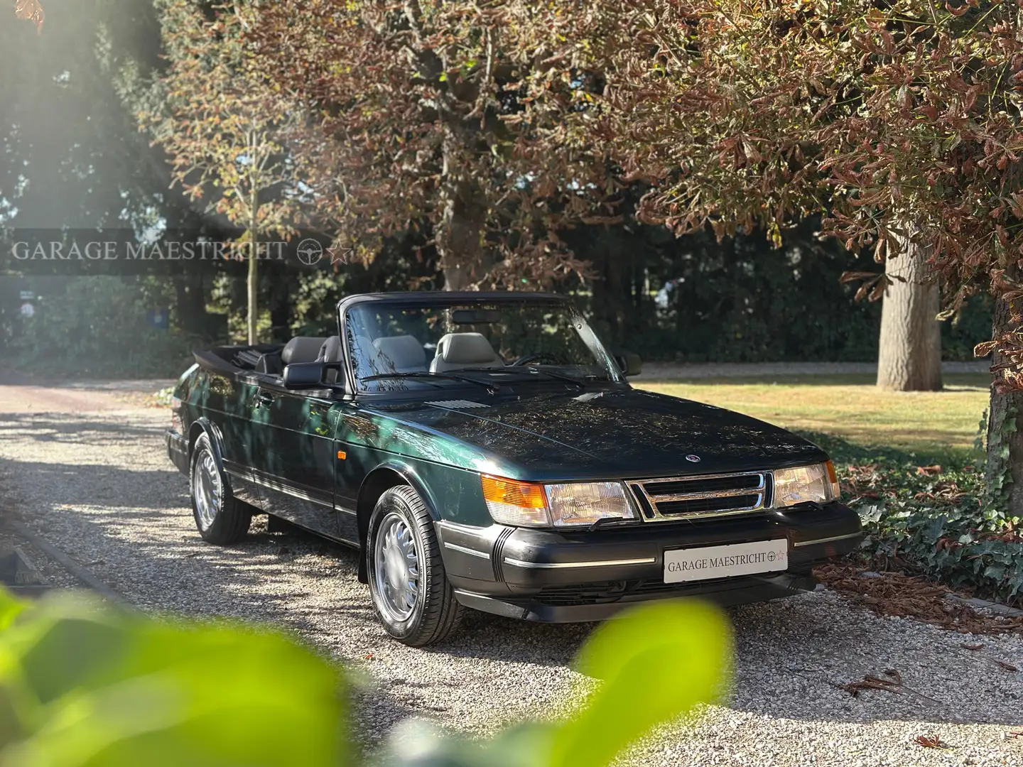 Saab 900 S | Scarabee Green | 1st Paint | 1 Own | Manual Verde - 1
