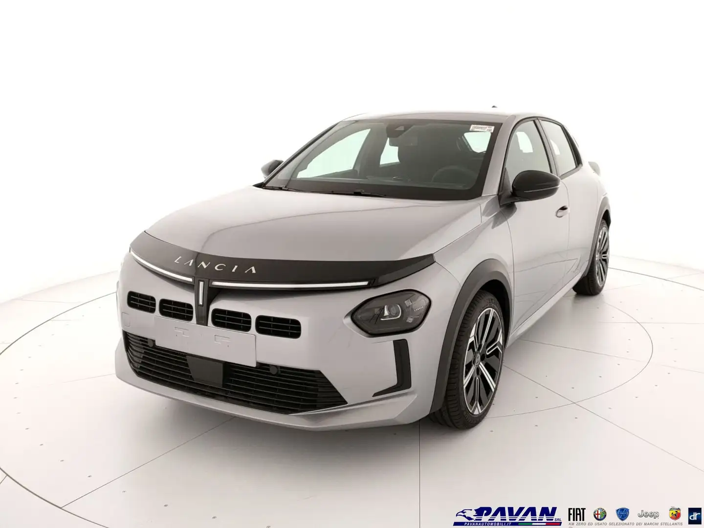 Lancia Ypsilon 1.2 Hybrid e-DCT Grau - 1