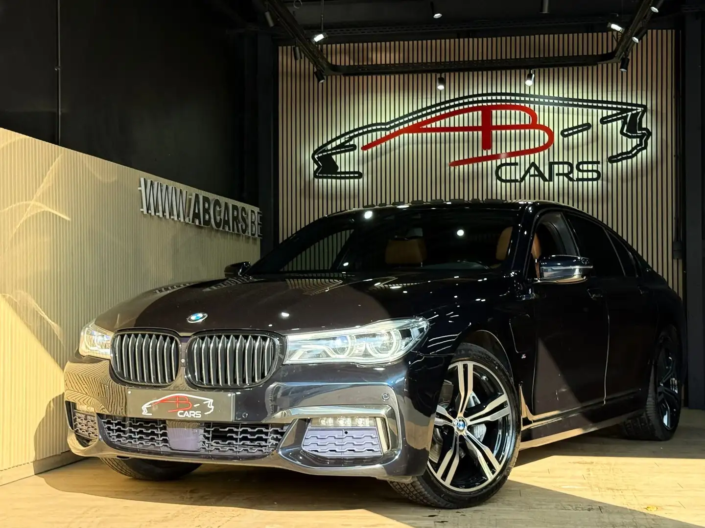 BMW 740 eAS Plug-In Hybrid * PACK M CARBON CORE * GAR 12 M Bleu - 1