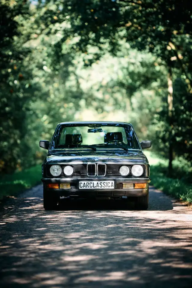 BMW 528, foto 2