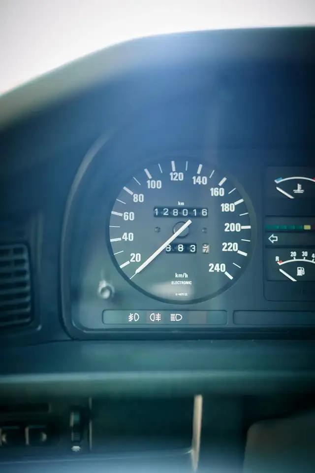 BMW 528, foto 8