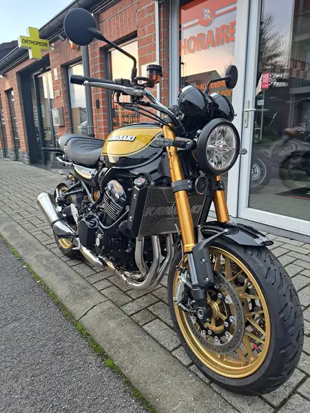 Kawasaki Z900RS - foto 4