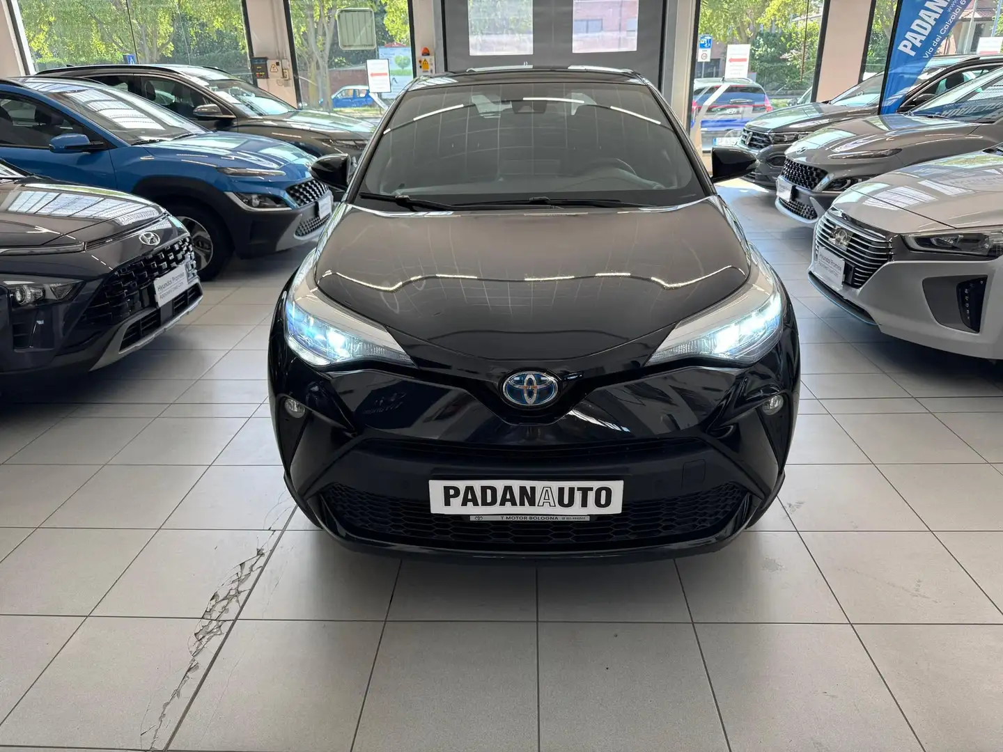 Toyota C-HR 1.8 Hybrid E-CVT Trend Nero - 1
