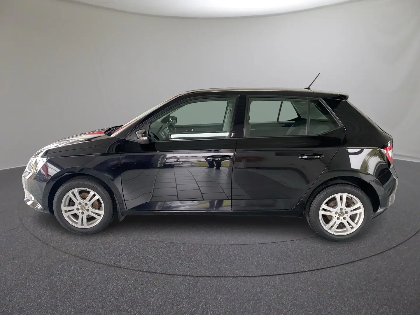 Skoda Fabia Ambition TSI Schwarz - 2