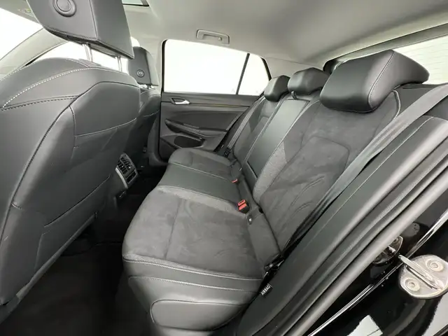 Volkswagen Golf view 9