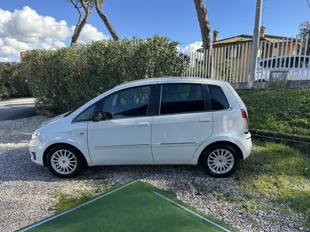 Lancia MUSA Musa II 2007 1.4 16v PlatinuM. s/TA