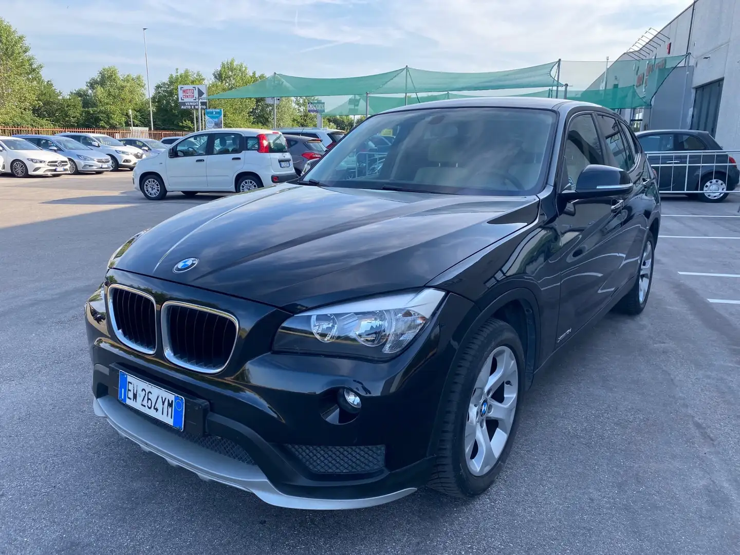 BMW X1 xDrive18d Nero - 1