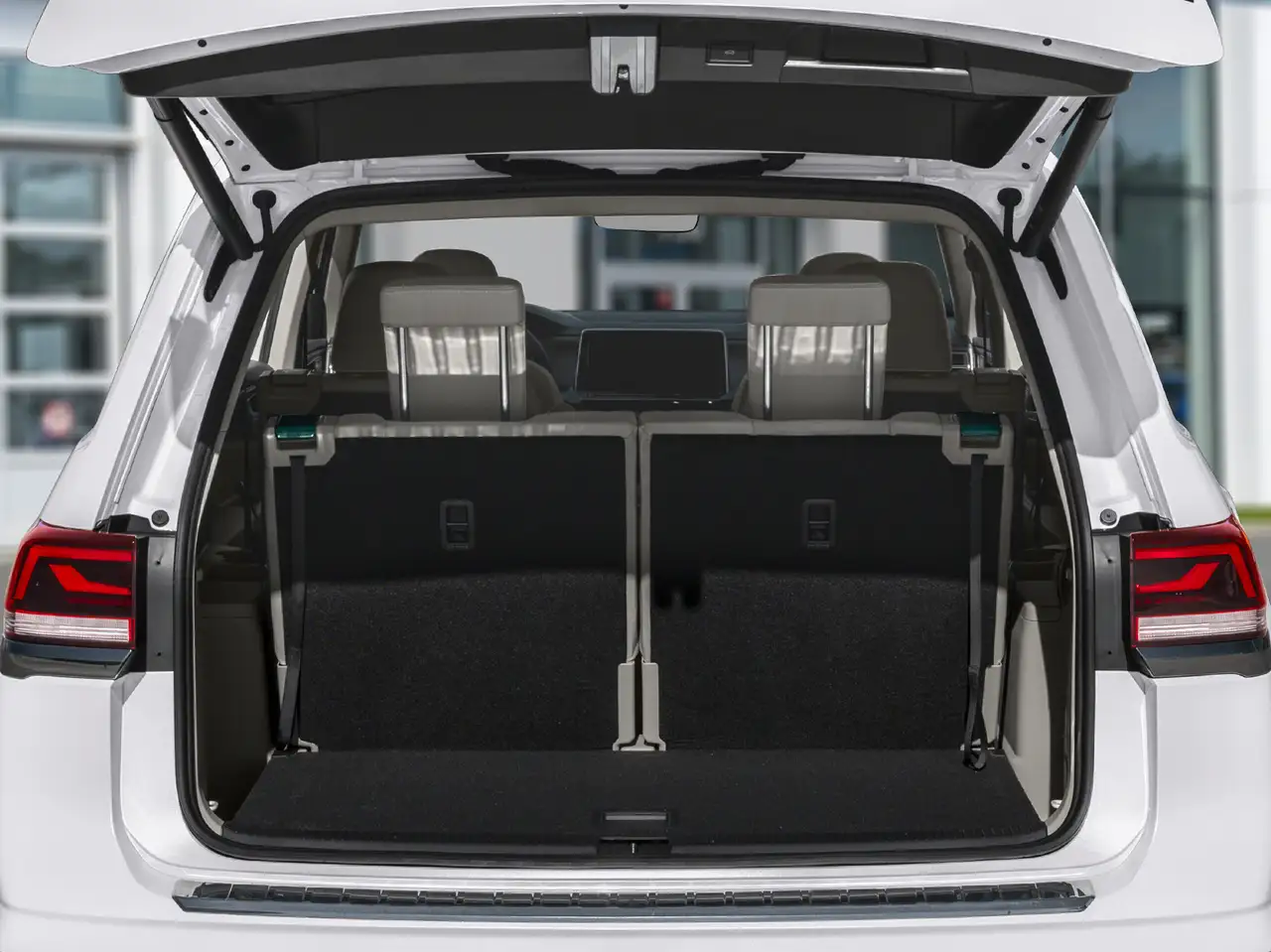 Volkswagen Atlas снимка Volkswagen Atlas