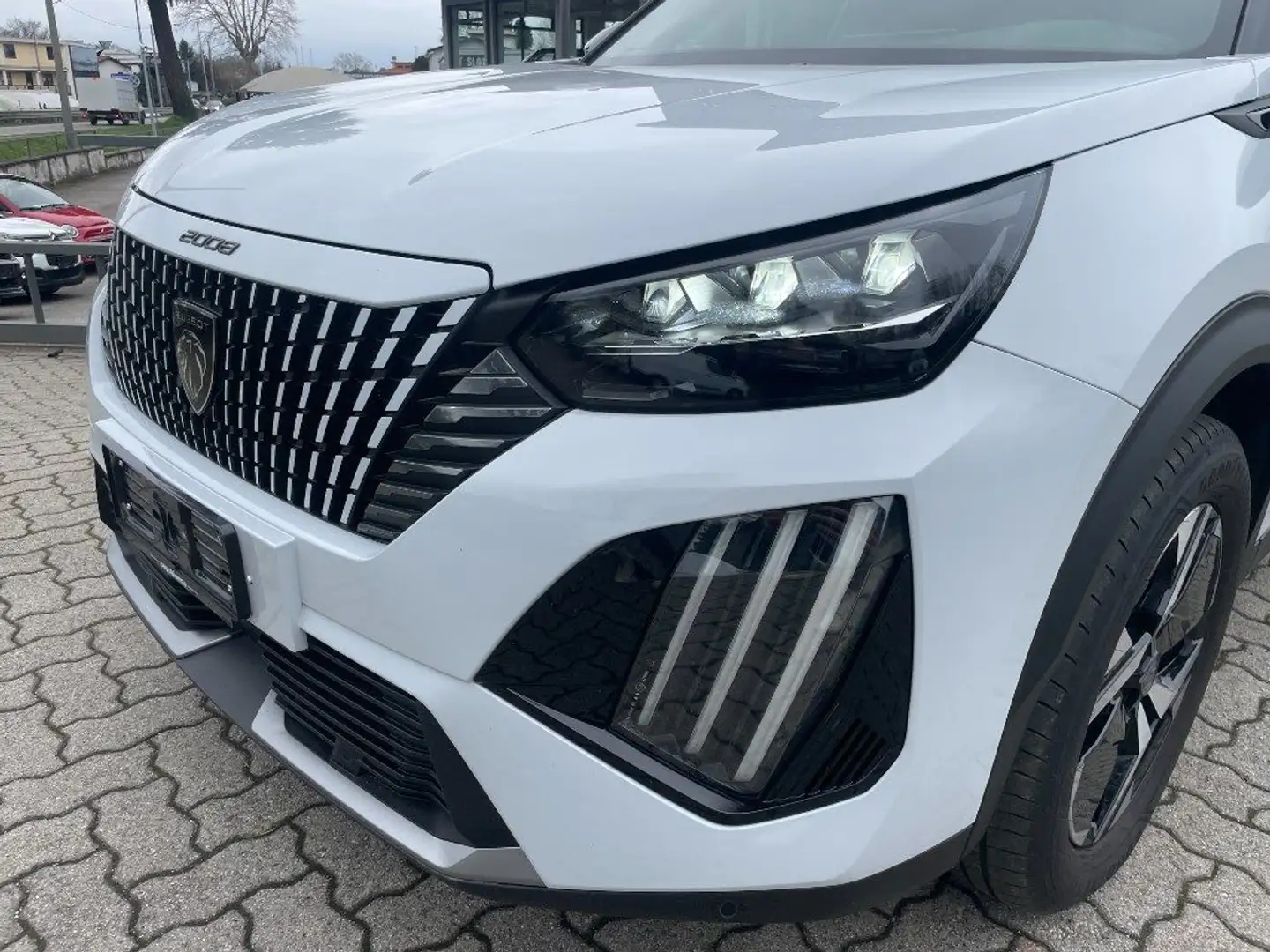 Peugeot 2008 PureTech 130 S&S EAT8 GT--28.600KM Bianco - 2