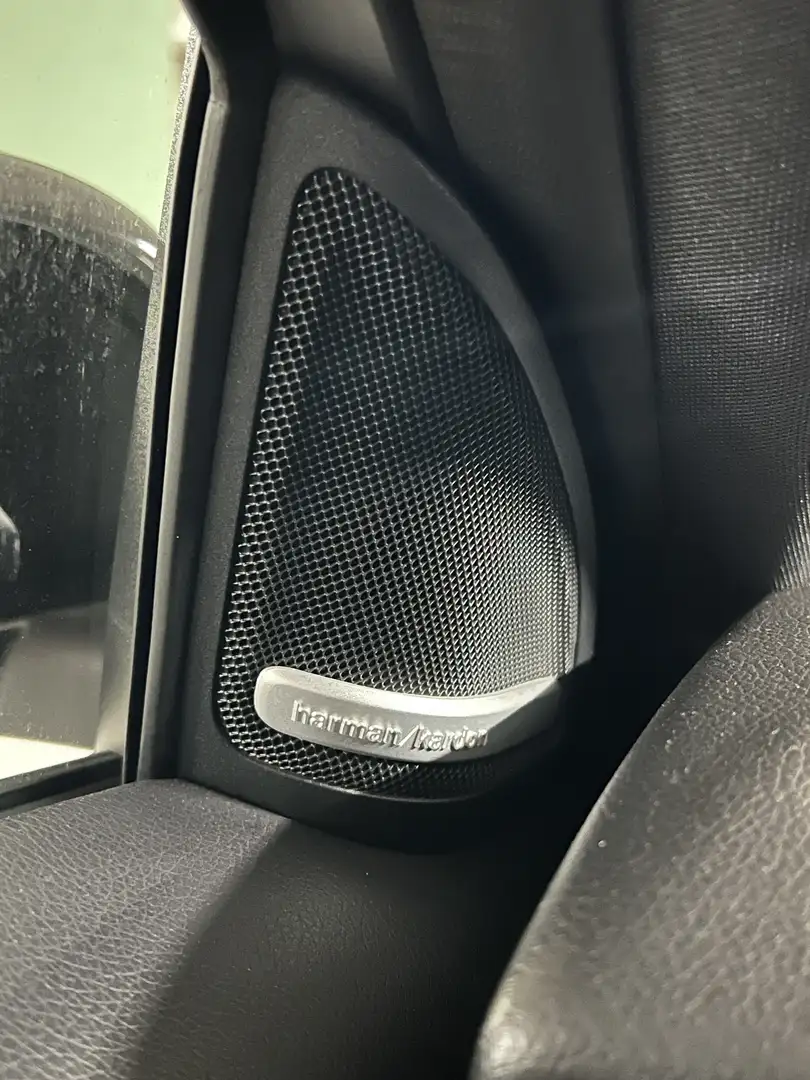 Mercedes-Benz A 200 d Premium Next - 2